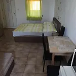 Vasti *